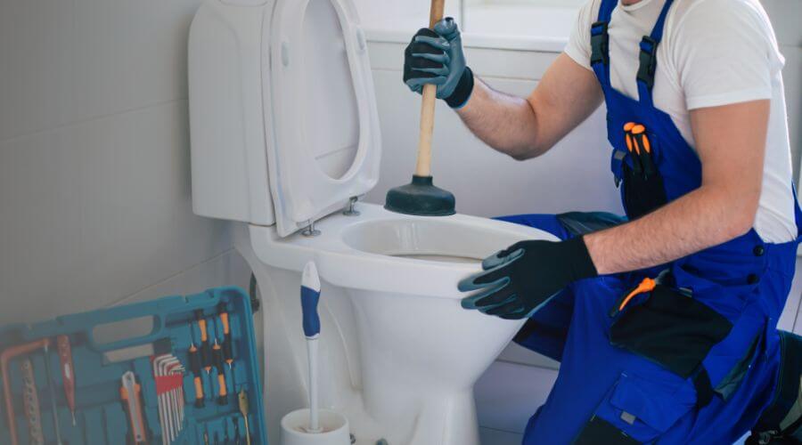 Professional emergency plumbing in Treece, KS